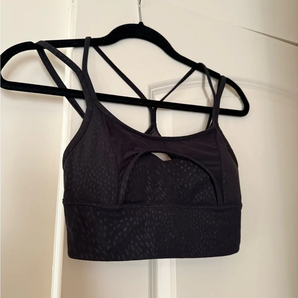 Lululemon Nulu Strappy Sports Bra BLACK Strappy Back Yoga Workout Size 6